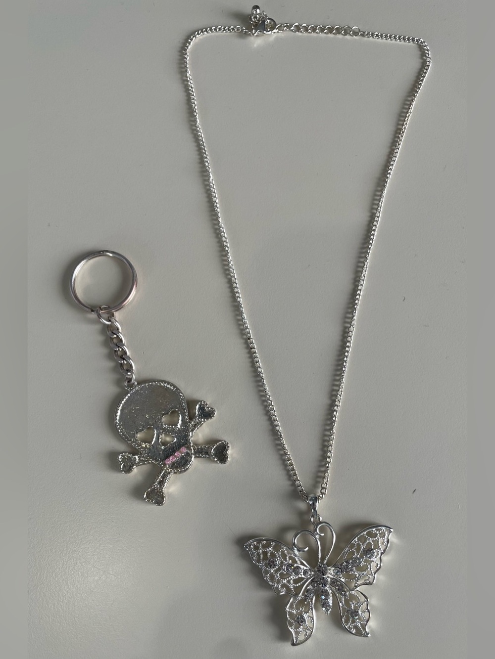 VTG 90s Y2K Grunge Skull Keychain & Rhinestone Butterfly Necklace Bundle
